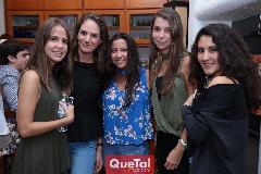  Montse Anaya, Andrea Recke, Paola Martínez, Isa Gaviño y Dany Armendáriz.