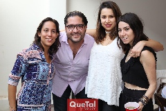 Marcela Pérez, Franco, Daniela Banderas y Alejandra Romero .
