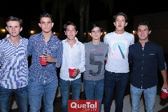  Nacho, Aldo, Raúl, Gustavo, Villa y José Antonio.