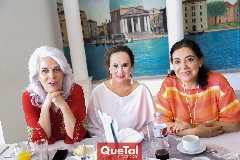   Lupita Martínez Lavin, Maricarmen López y Marcela Nava.