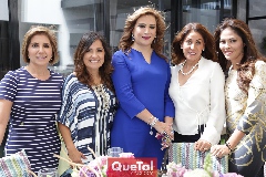 Maricela Gómez, Evelia Cortés, Mago Anaya, Selene Lara y July González.