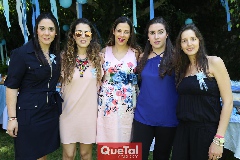  Nayeli Zarur, Martha Gaviño, María Luz García, Andrie González y Roxana Herbert  .