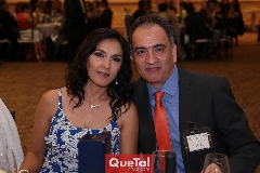  Ana Rosa Rivera y Raúl Camarillo.
