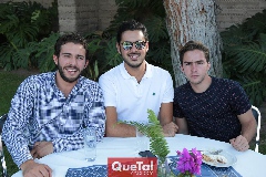  Acompañaron a Juan Diego.