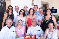  Festejando a Lucila Hernández.