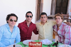  Humberto, Juan Carlos, Fernando y Tomás.