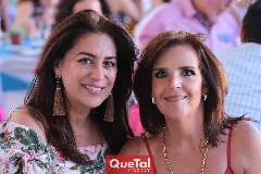 Con la cumpleañera.