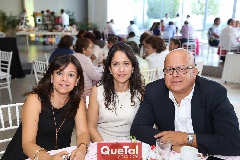 Coqui Aguilar, Pilar de Aguilar y Jorge Aguilar .