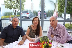  Luis Stevens, Josefina Sánchez y Alejandro Chevaile .