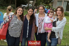  Karla Rocha, Yolanda Botello, Fer Torrescano, Regina y Bety Hernández.
