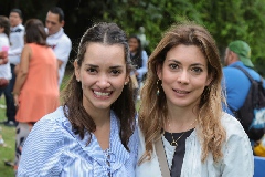  Paloma González y Beatriz Hernández.