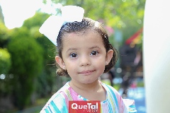  Luciana .