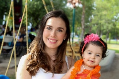 Fernanda Pérez y Javiera .