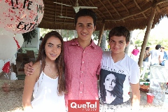  Mariana Anaya, Nicolás Noyola y Gustavo Gómez.