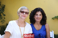  Lorena Morelos y Cristina Nava.