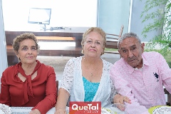 Conchita Lafuente, María  del Carmen Contreras y Fernando Sánchez.