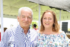  Con el anfitrión Carlos Quintanilla.