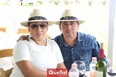  Elena Nava y Jorge López .