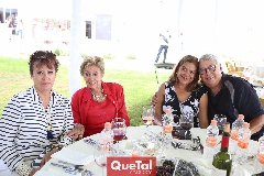  Concepción Delbal, Chacha Delbal, Luz Sandoval y Denis Patrick  .