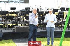  Carlos Quintanilla .
