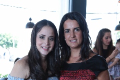  Adriana Ramón y Sandra Villasuso.