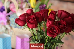  Detalles.