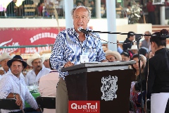  Jaime Valle .