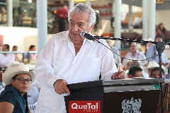 Arturo Esper.