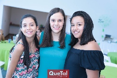  Donatella, Marcela y Renata.