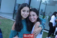  Tania y María.