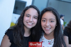 Caro y Ana Isa.