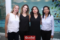  Paola Pireda, Marcela Segura, Erika Rodríguez y Lilia Colin.