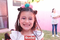  Corina.