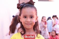  María Ale.