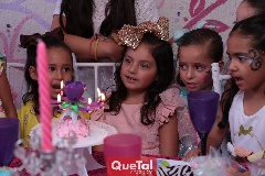  Pastel de cumpleaños.