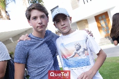  Manuel y Diego.