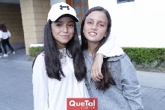  Daniela y Aurora.