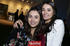  Lorena y Fernanda Novoa.
