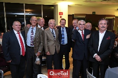  Los caballeros de la noche.