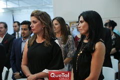 Luz Ma Jonguitud y María Tello.