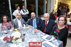  Mary Lupe Espinosa, Alejandro Leal, Teófilo Torres Corzo, Octaviano Gómez y Gómez y Yolanda González de Gómez.