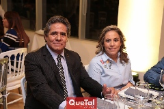  Luis Jaime Castillo y Michelle Zarur de Heinze.