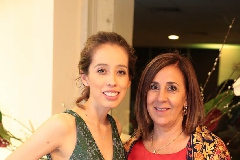  Anahí Torres y Lorena Valle.
