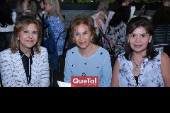  Lucía Estrada, Gloria Estrada y Tita Ruiz.