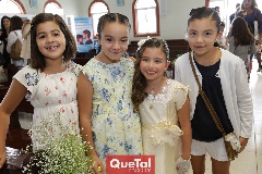  Sofía, Camila, Danna y Marisol.