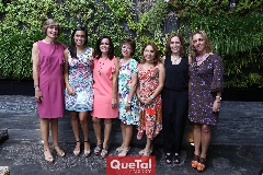  Cecilia Bárcena, María Berrueta, Carmen Zapata, Lorena Maza, Alicia de la Rosa, Mónica Dorador y Mimí Hinojosa.