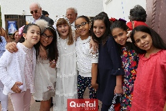  Bellas amigas.