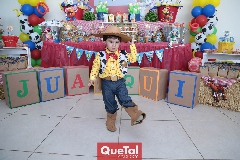  Juanqui.