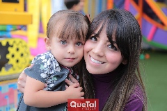  Nina y Nelly.