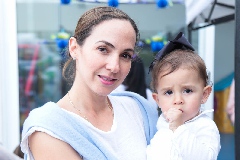  Lila e Inés Güemes.